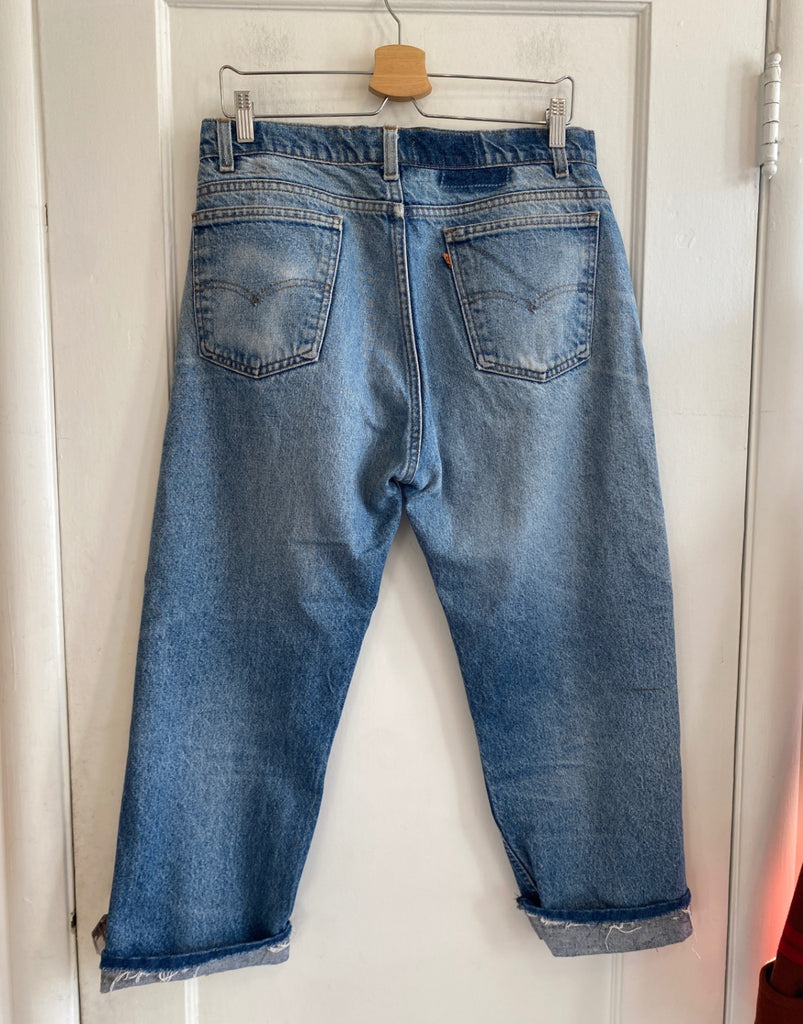 LOOP - Vintage Levi’s Distressed, Sz 32 (#122)