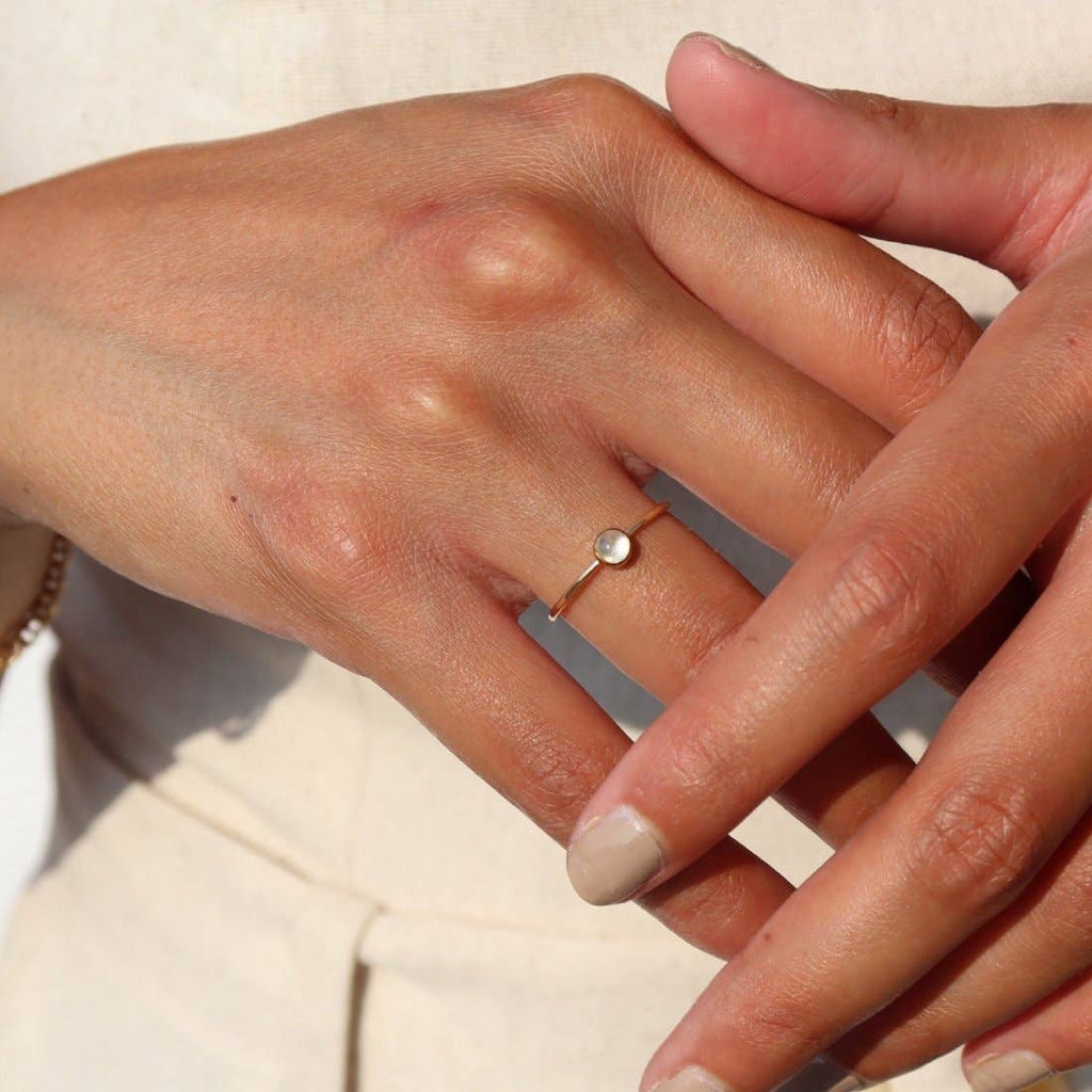 Token Jewelry - Moonstone 4mm Gemstone Ring: 14k Gold Fill - 4mm / Size 6
