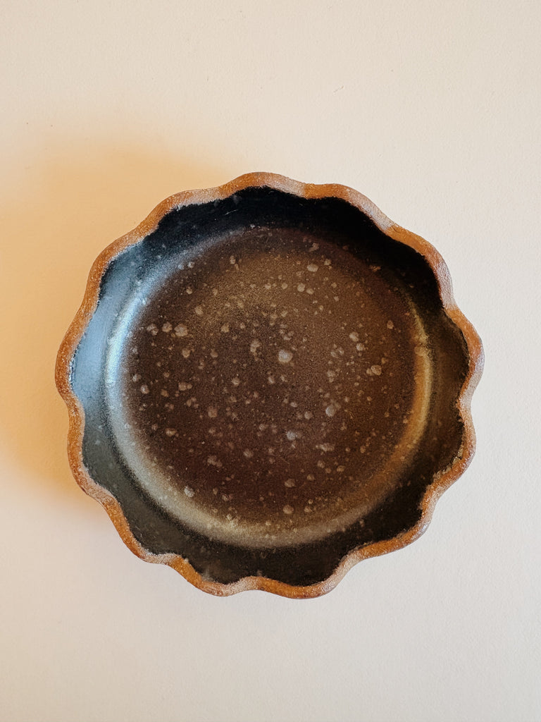 LH Ceramics - Small Wavy-Edge Dish