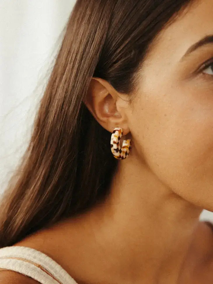 NAT + NOOR - Ray | Hoop Earrings | Medium Size | Assorted: Tiger Green