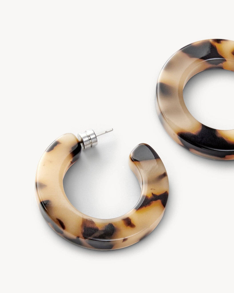 MACHETE - Kate Hoops in Blonde Tortoise