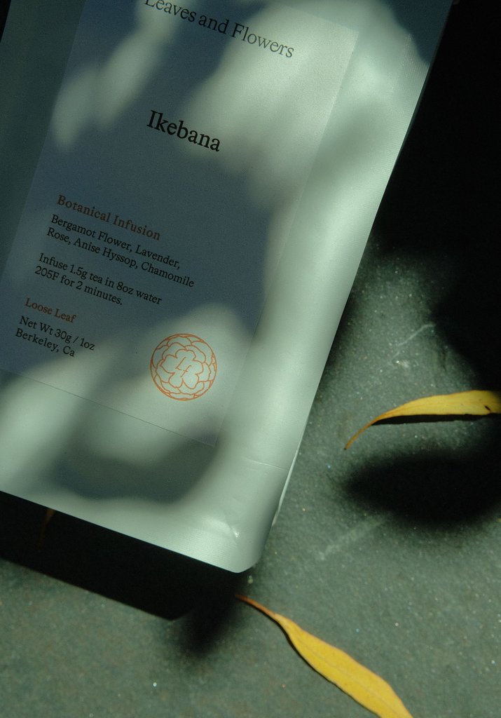 Leaves & Flowers Tea- Ikebana Loose Leaf Pouch