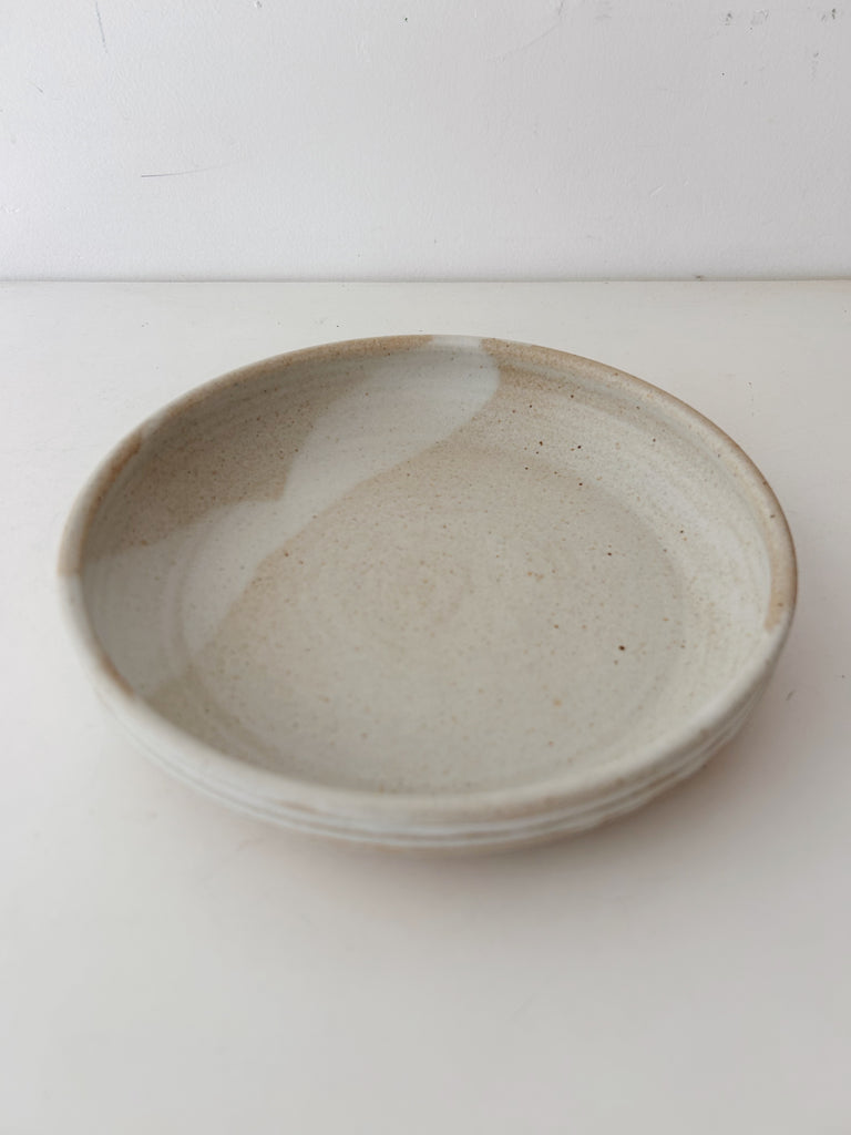 Colleen Hennessey - Shallow Dinner Bowl, Matte White / Grey, A