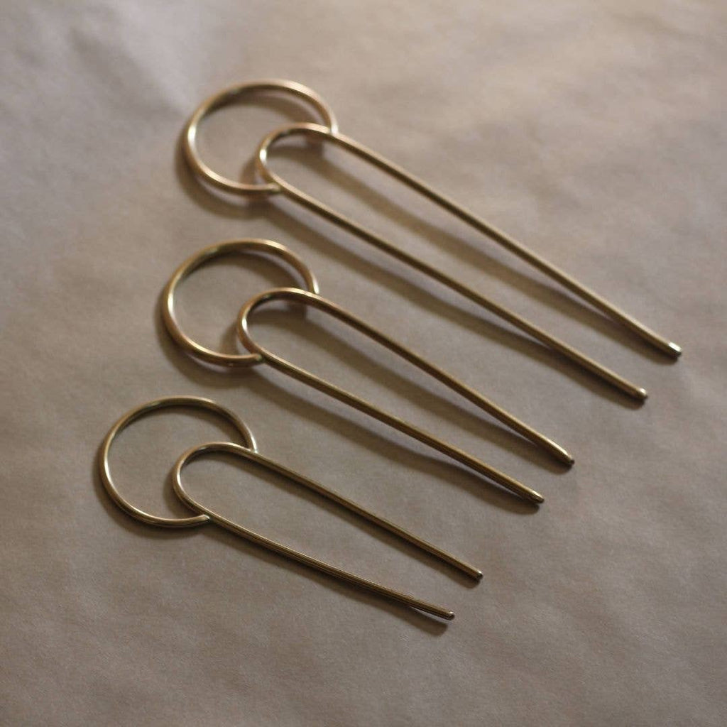 Vanderzee - Crescent Hair Fork: Smooth / Medium