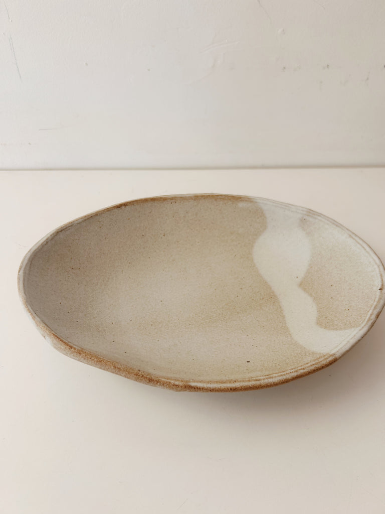 Colleen Hennessey - Oval Bowl, Matte White / Grey, A