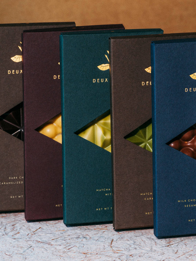 Deux Cranes - 70% Dark Chocolate with Caramelized Hazelnuts (Dairy Free)