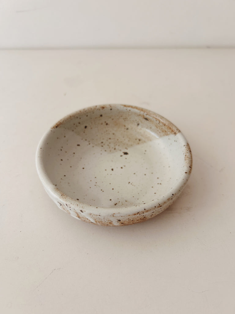 Colleen Hennessey - Condiment Bowl, Glossy White / Grey, A