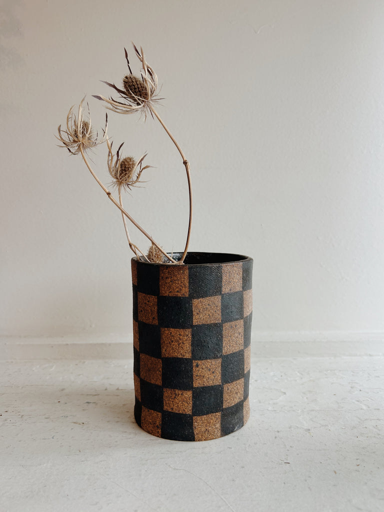 Ariel Clute - Raw Checkered Cylinder