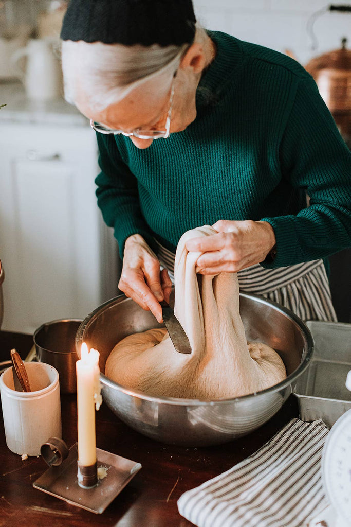 Millstream Home - The Hand-Forged Spreader: Walnut / Large