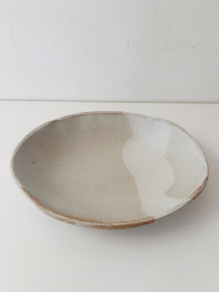 Colleen Hennessey - Oval Bowl, Matte White / Grey, C