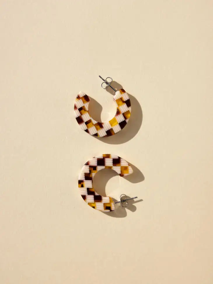 NAT + NOOR - Ray | Hoop Earrings | Medium Size | Assorted: Tiger Green