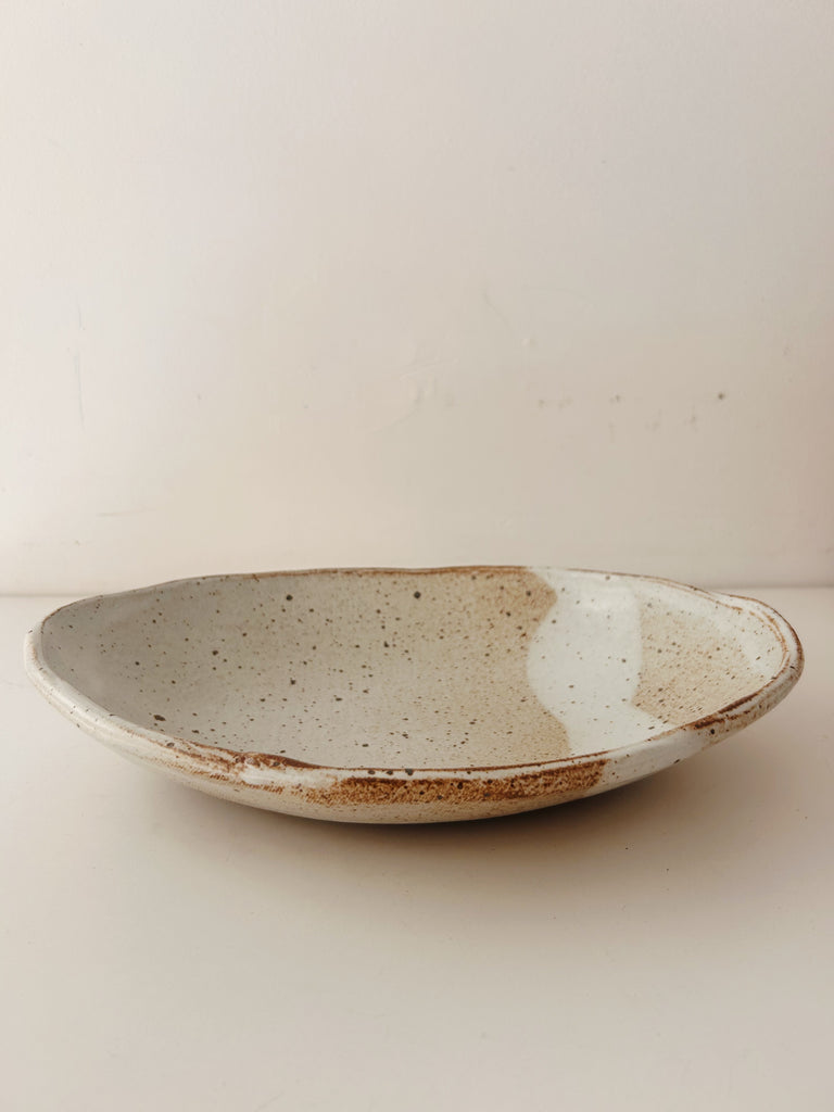 Colleen Hennessey - Oval Bowl, Glossy White / Grey, C