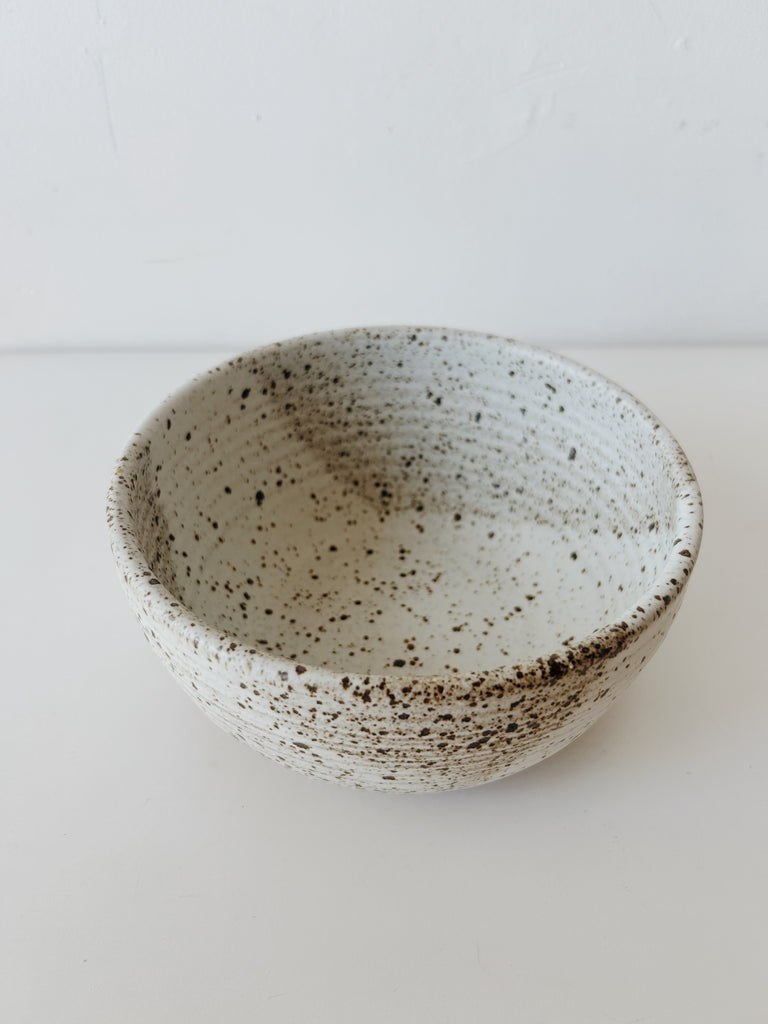Colleen Hennessey - Noodle Bowl, Heavy Speckle / A