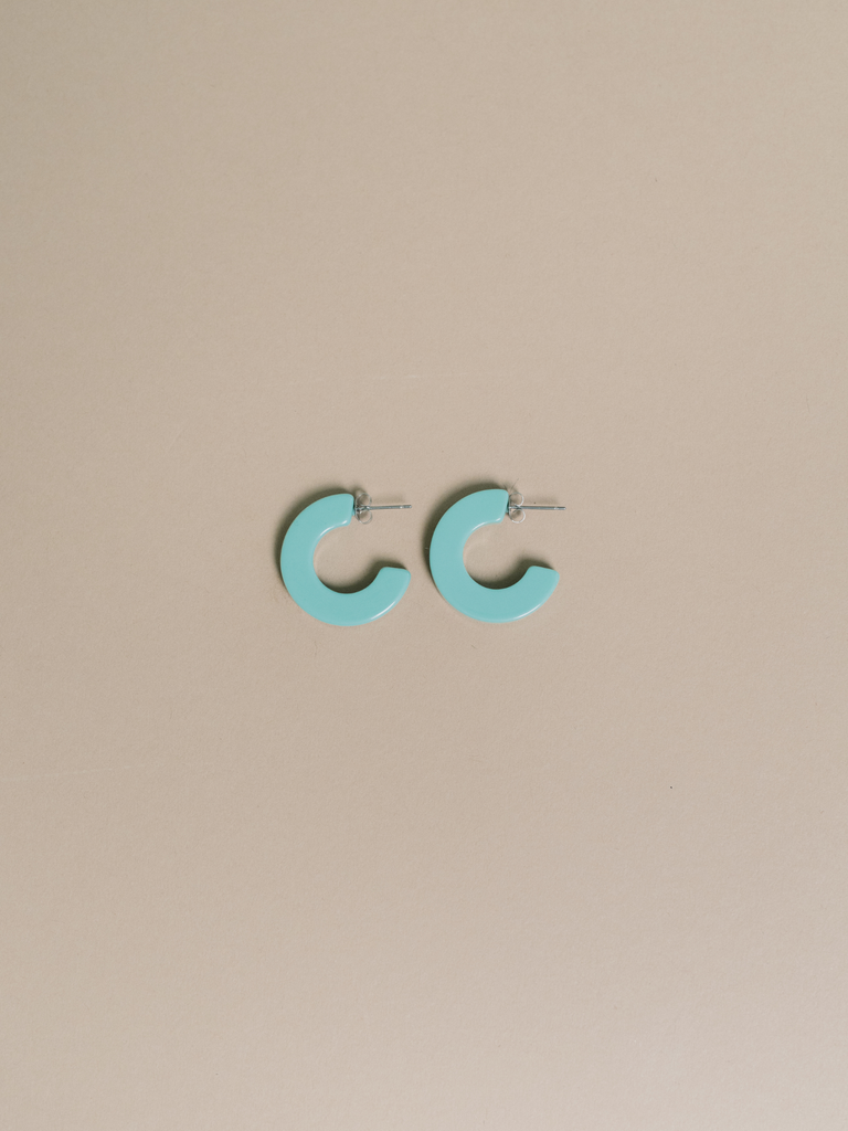 NAT + NOOR - Ray | Hoop Earrings | Medium Size | Assorted: Tiger Green