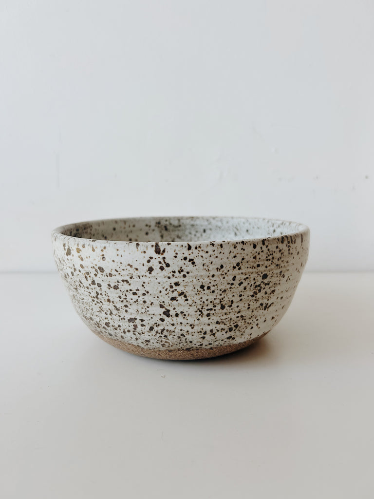 Colleen Hennessey - Noodle Bowl, Heavy Speckle / D