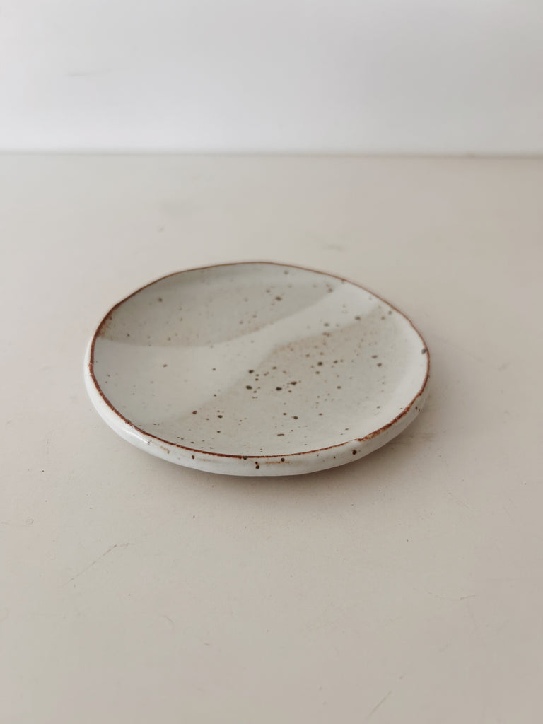 Colleen Hennessey - Tapas Plate, Glossy Grey, D