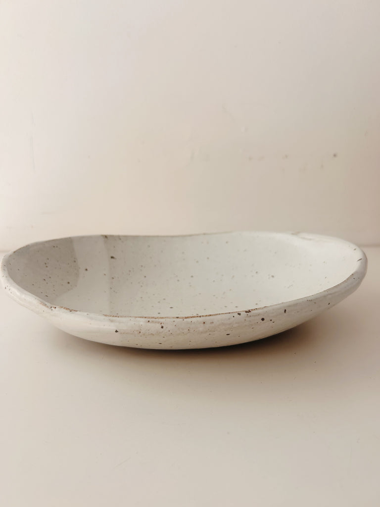 Colleen Hennessey - Oval Bowl, Glossy White / Grey, B