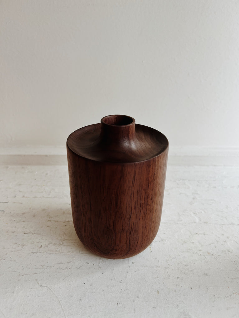 Hanna Dausch - Dip Vase, Walnut