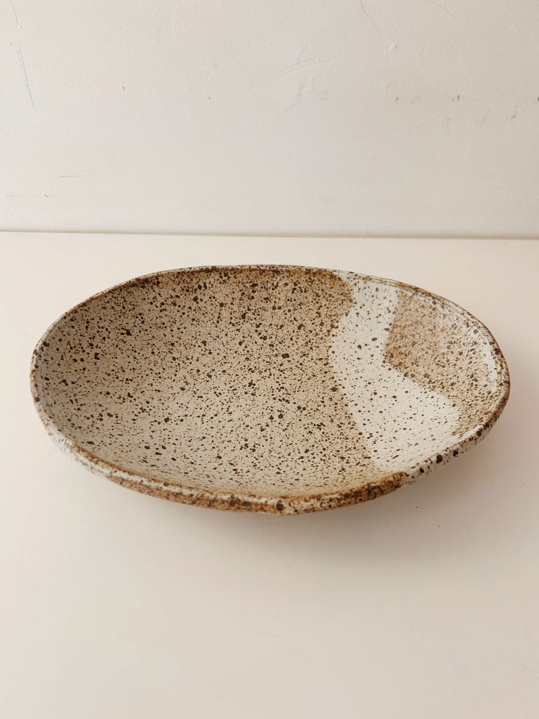 Colleen Hennessey - Oval Bowl, Heavy Speckle / C