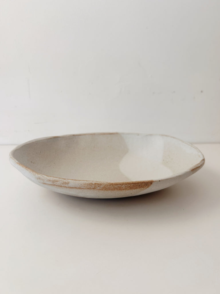 Colleen Hennessey - Oval Bowl, Matte White / Grey, C