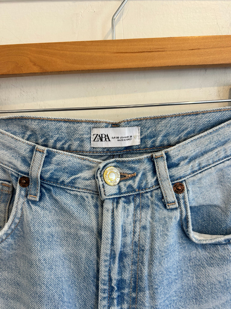 LOOP - Zara High Wasted Jeans (#122)