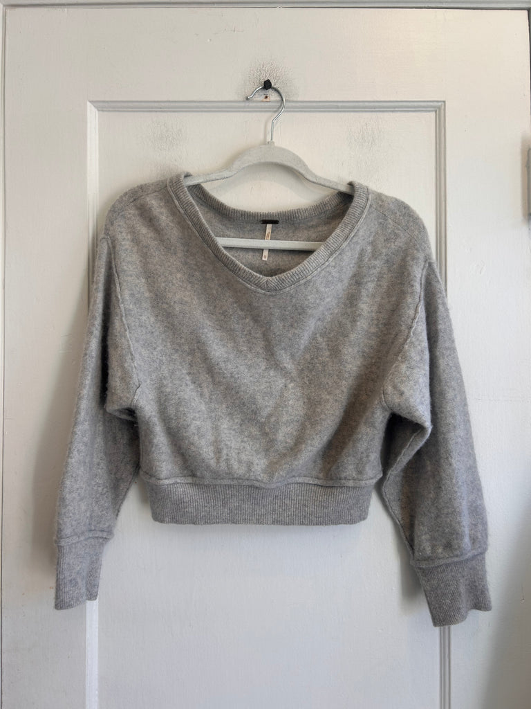 LOOP - Free People Cashmere Sweater (#381)