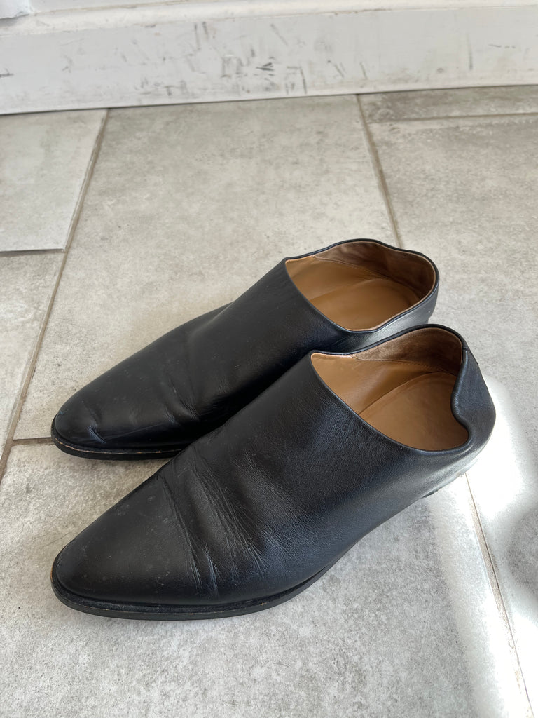 LOOP - Everlane Black Shoes (#321)