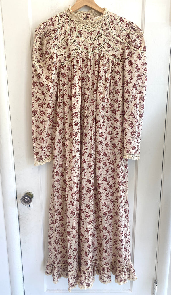 LOOP  -  Doen Belted Floral Dress (#349)