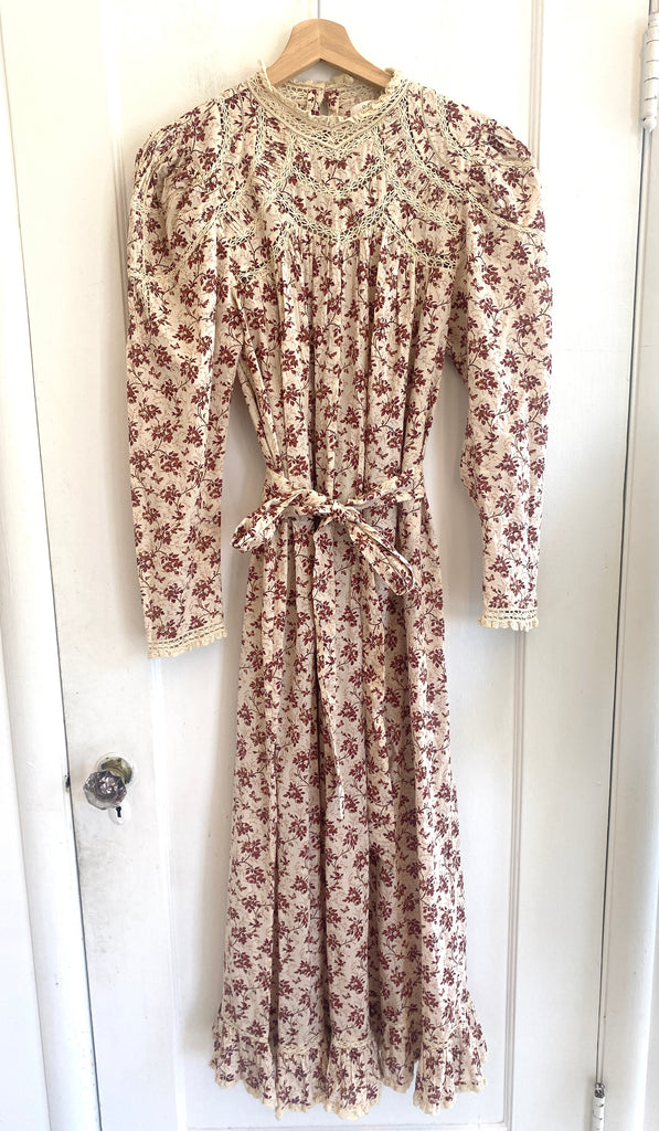 LOOP  -  Doen Belted Floral Dress (#349)