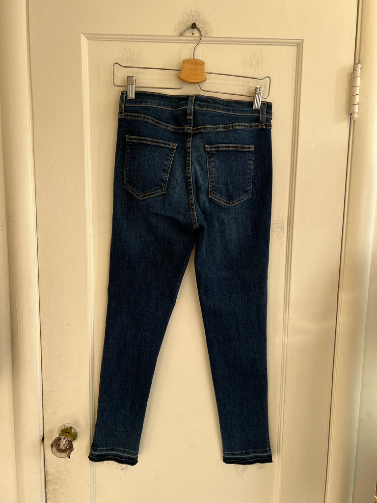 LOOP  -  Veronica Beard Debbie Skinny Jeans (#130)