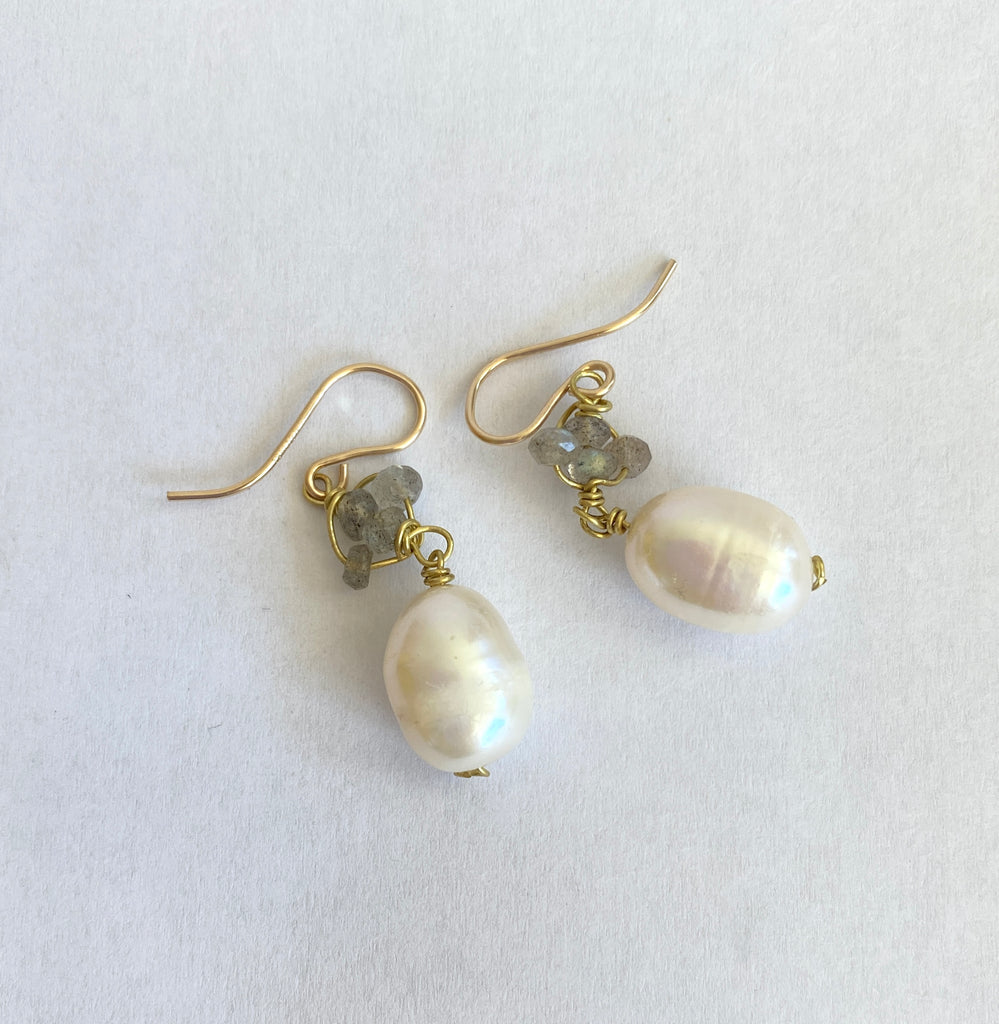 Tsen - Quartz Drop Earrings, Pearl