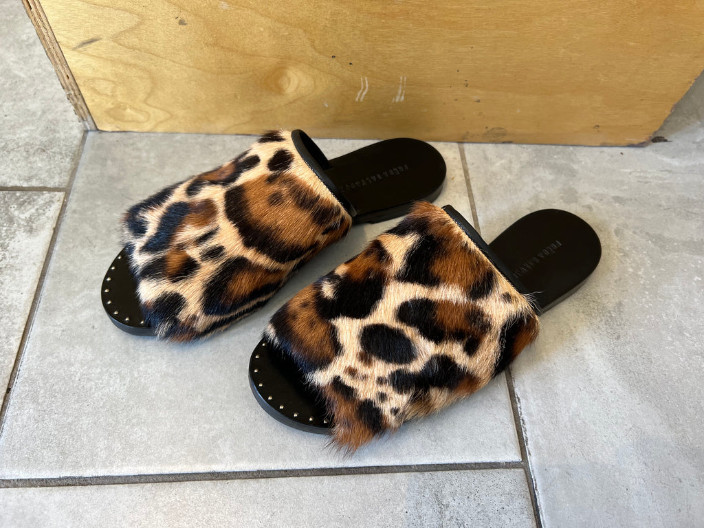 LOOP - Freda Salvador Cheetah Print Slides (#218)