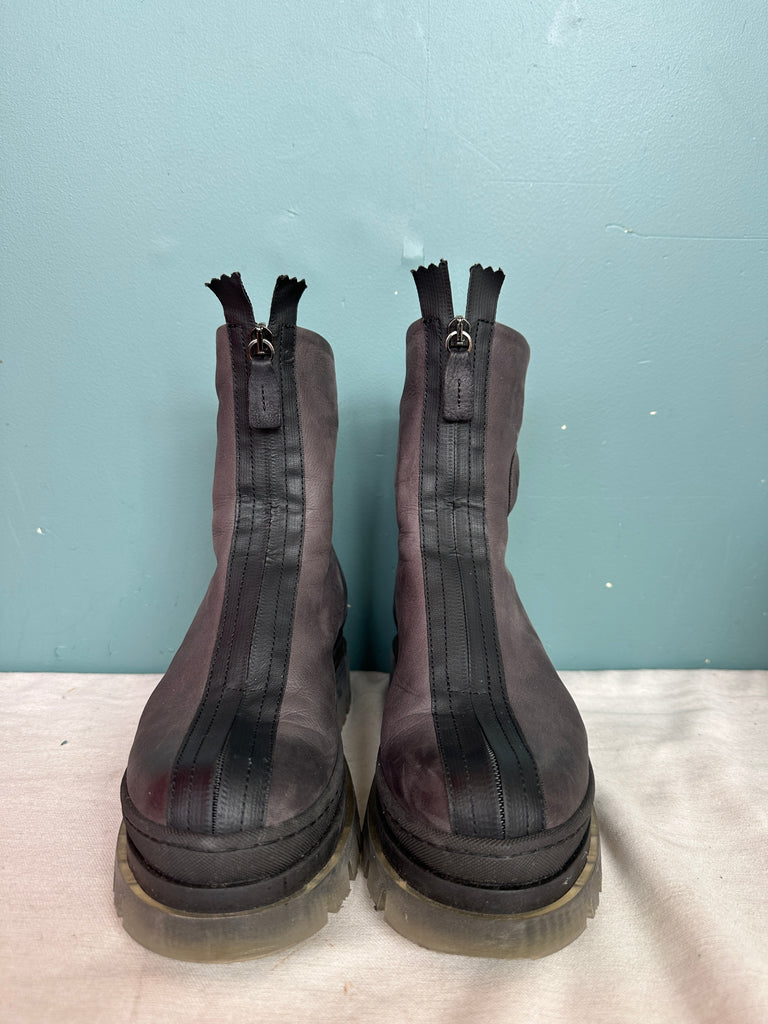 LOOP - Lofina Zipper Front Boots (#21)