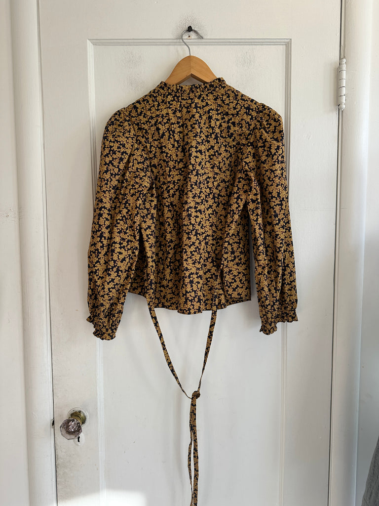 LOOP  -  Dôen Floral Blouse (#87)