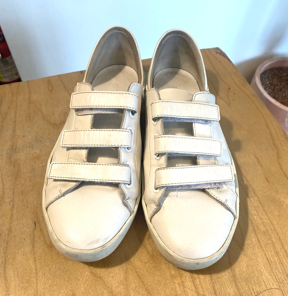 LOOP - Frēda Salvador Sneakers (#326)