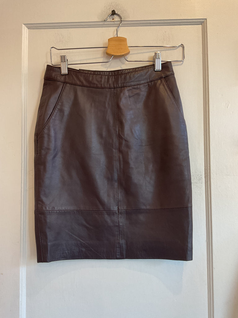 LOOP - Gestuz Leather Skirt (#365)