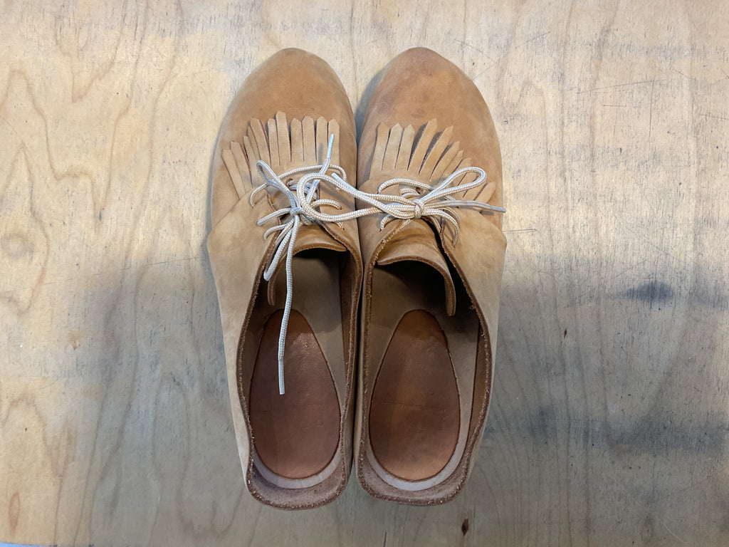 LOOP - Bryr Tan Shoes With Heel (#137)