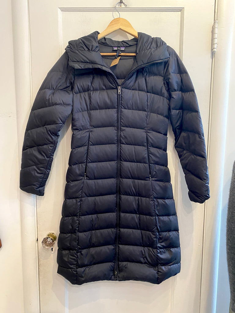 LOOP - Patagonia Hooded Puffer Coat (#170)