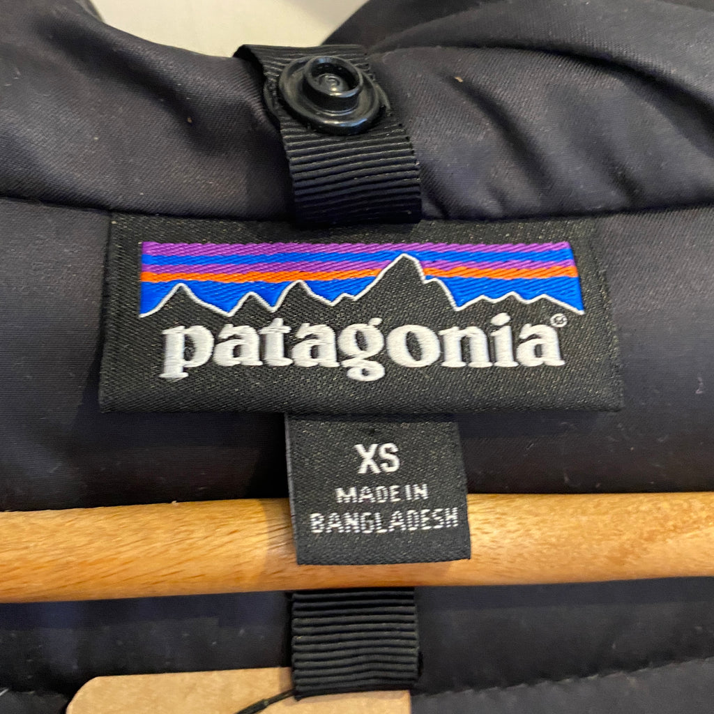 LOOP - Patagonia Hooded Puffer Coat (#170)