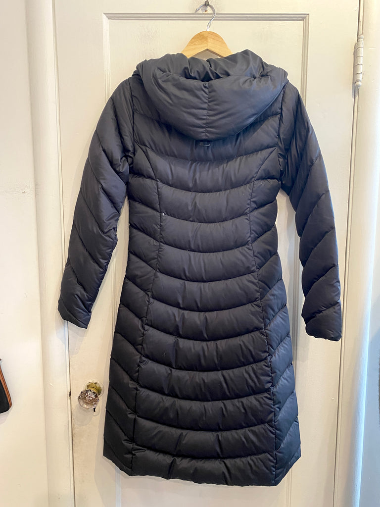 LOOP - Patagonia Hooded Puffer Coat (#170)