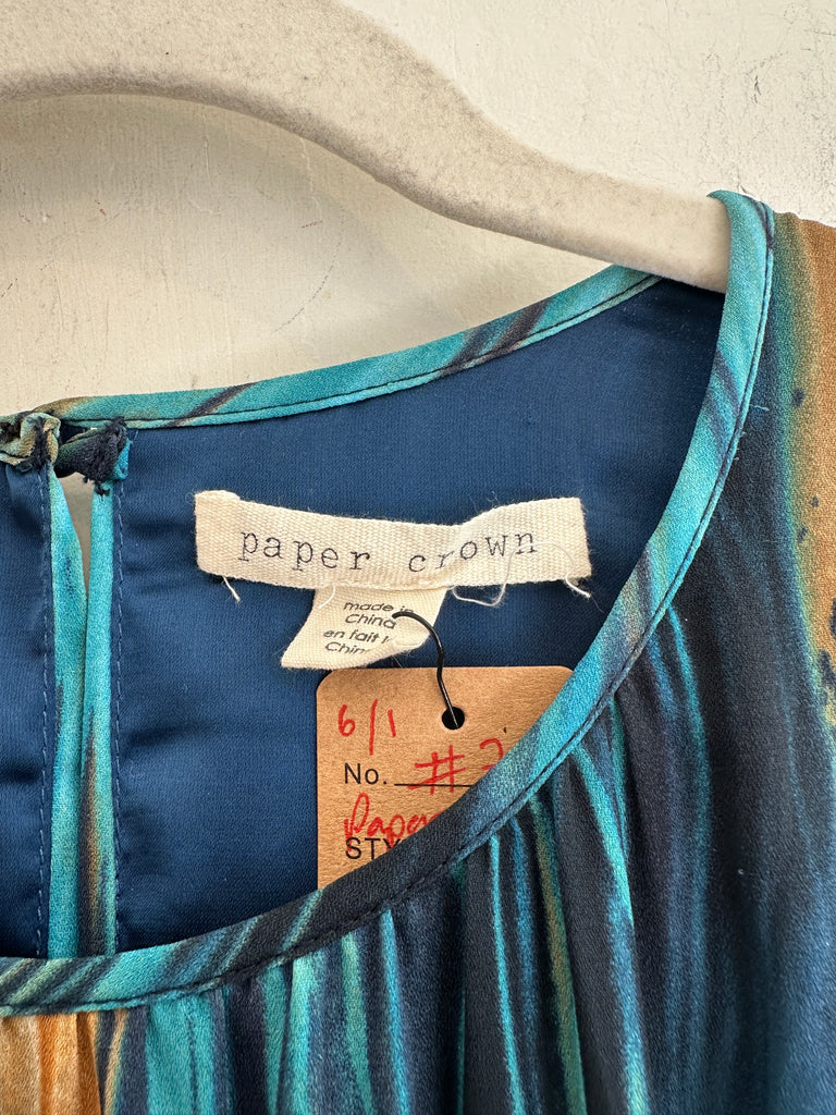 LOOP - Paper Crown Dress (#71)