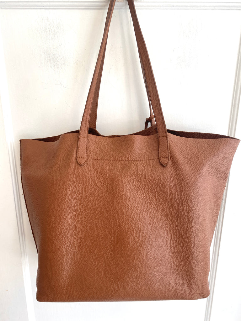 LOOP - Cuyana Leather Tote (#274)