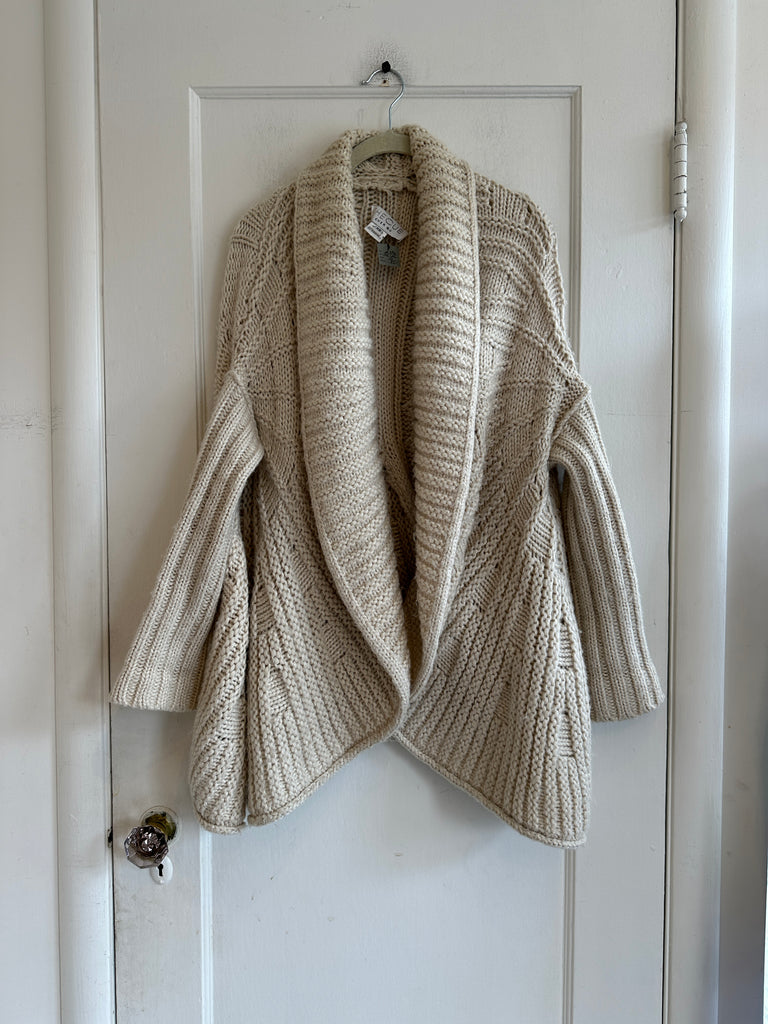 LOOP  -  THE CUE Cardigan Sweater (#296)