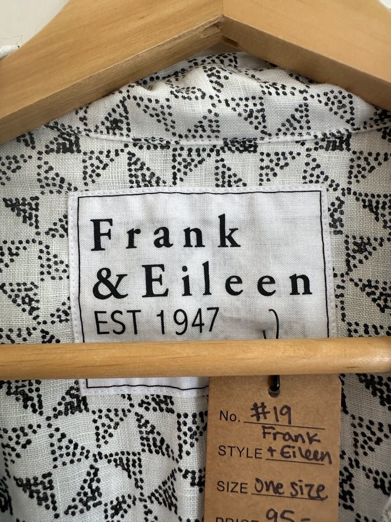 LOOP  -  Frank & Eileen Button Down Shirt (#19)
