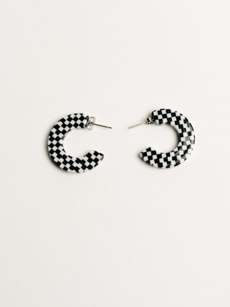 NAT + NOOR - Ray | Hoop Earrings | Medium Size | Assorted: Maple
