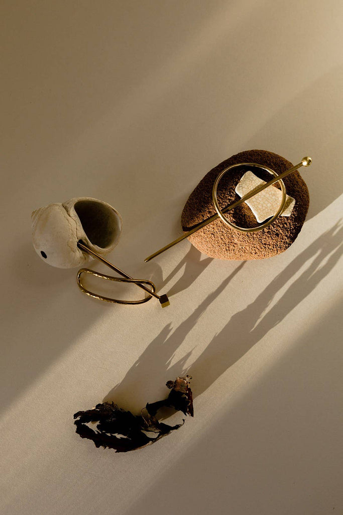 Vanderzee - Circle Hairpin: Sphere / Smooth