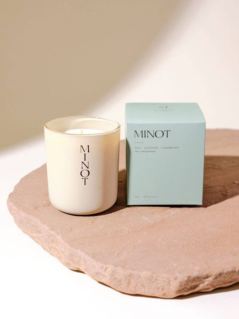 Minot - Cove Candle