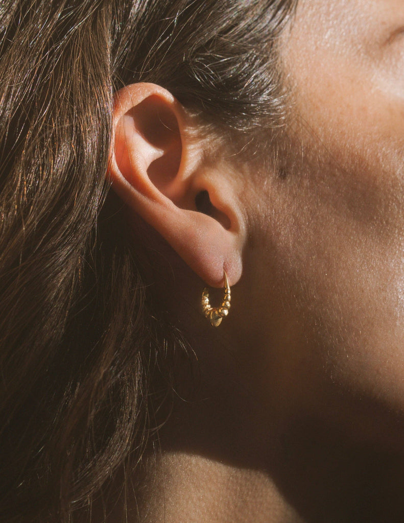 Mountainside Jewelry - Parma Earrings: Gold