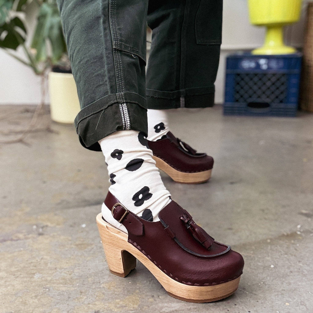 Jenny Pennywood - Crew Socks - Celeste in Black & Natural