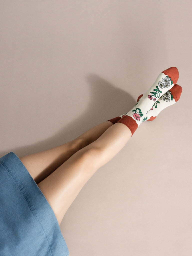 Hansel From Basel- Retro Flower Crew Socks